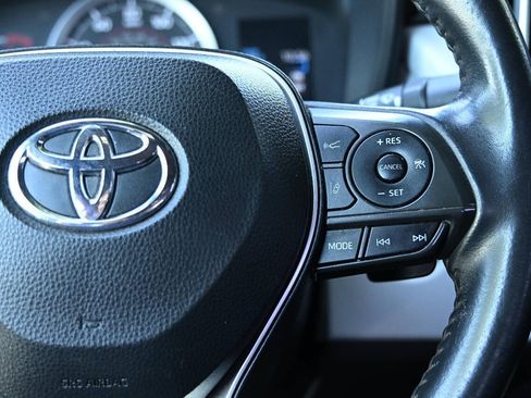 Used 2021 Toyota Corolla SE w/ Carpet Mat Package (TMS) FWD image 18