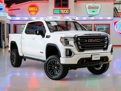 Used 2021 GMC Sierra 1500 AT4 w/ AT4 Premium Package