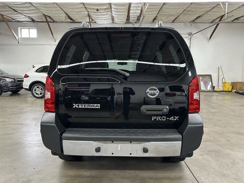 Used 2012 Nissan Xterra PRO-4X w/ Pro-4x Leather Pkg image 4
