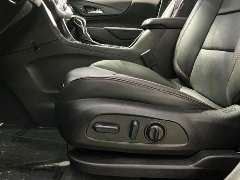 Used 2022 Chevrolet Equinox RS w/ RS Leather Package image 22