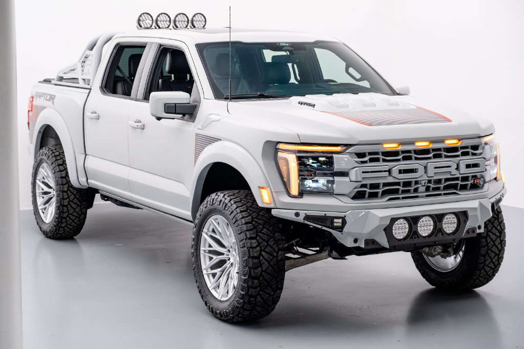 Used 2026 Ford F150 Raptor w/ Equipment Group 803A Raptor R AWD/4WD image 1
