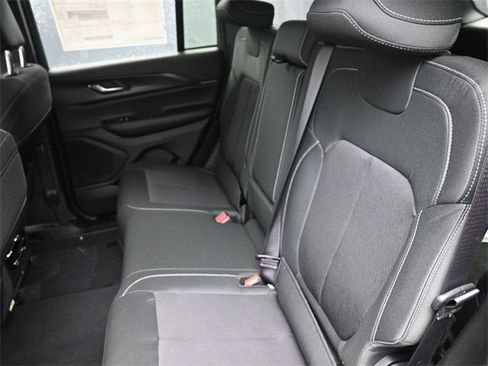 New 2025 Jeep Grand Cherokee Laredo X w/ Luxury Tech Group I image 16