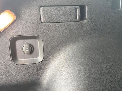 Used 2024 Kia Sportage EX image 34