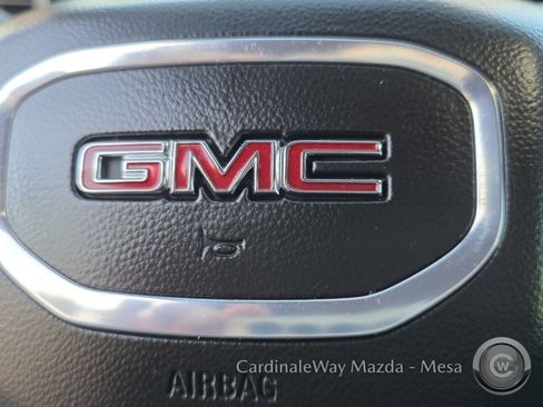 Used 2025 GMC Sierra 1500 SLE w/ Preferred Package image 28