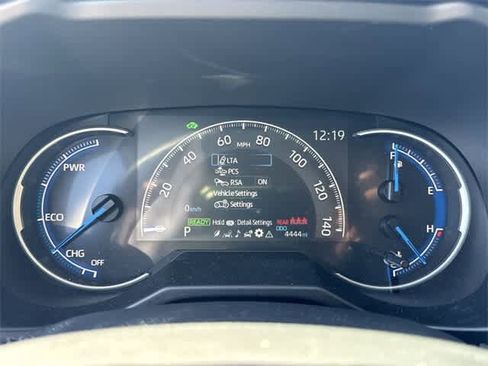 Used 2025 Toyota RAV4 LE image 25