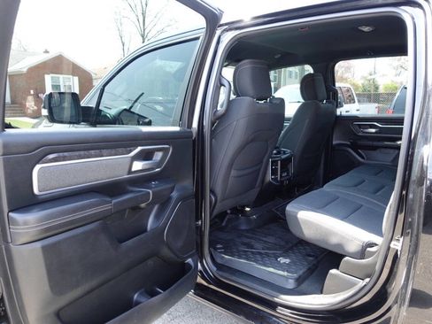 Used 2019 RAM 1500 Big Horn AWD/4WD image 17