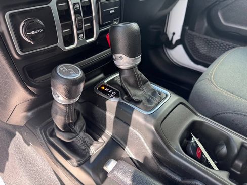 Used 2026 Jeep Wrangler Unlimited Sport AWD/4WD image 28