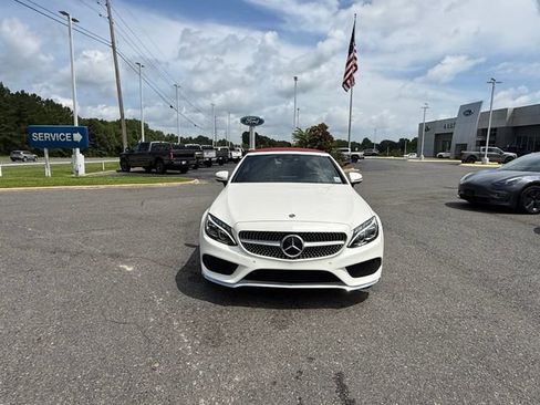Used 2018 Mercedes-Benz C 300 Cabriolet image 2