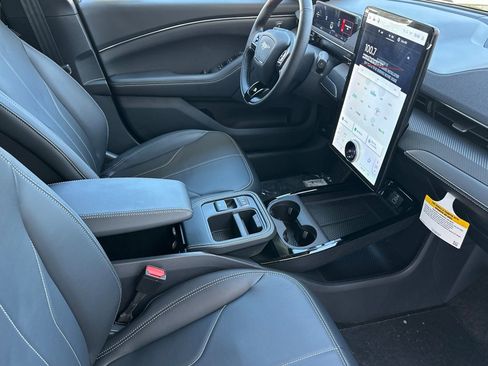 New 2026 Ford Mustang Mach-E Select image 15