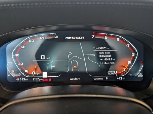 Used 2021 BMW M550i xDrive w/ Dynamic Handling Package image 18