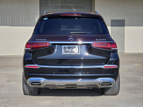 Used 2023 Mercedes-Benz Maybach GLS 600 Maybach GLS 600 image 7