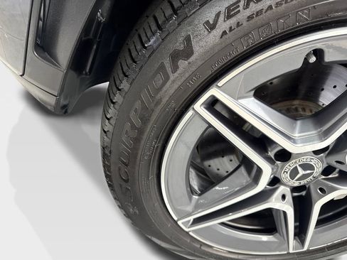 Used 2022 Mercedes-Benz GLC 300 w/ AMG Line image 85