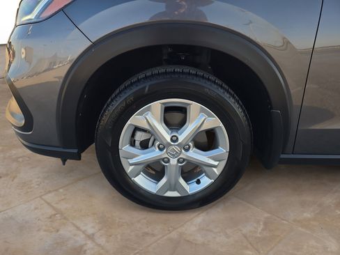 Used 2025 Honda HR-V LX image 23