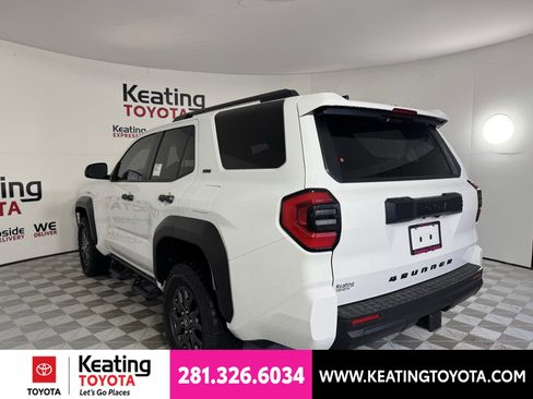 New 2026 Toyota 4Runner SR5 AWD/4WD image 10