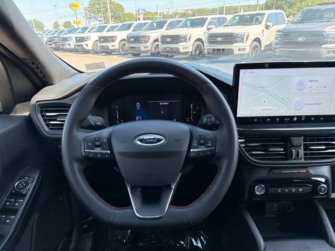 Certified 2023 Ford Escape ST-Line w/ Tech Pack #1 FWD image 26