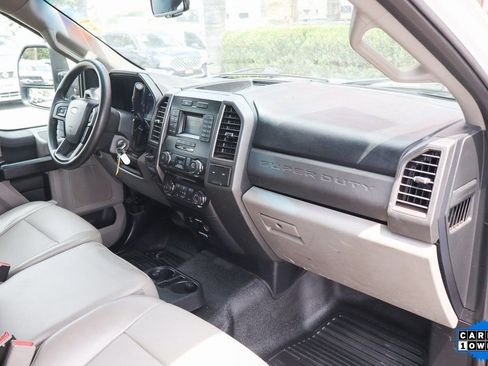 Used 2017 Ford F350 XL w/ Power Equipment Group RWD image 34