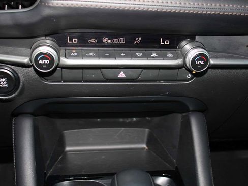 Used 2025 MAZDA MAZDA3 s Sport image 30