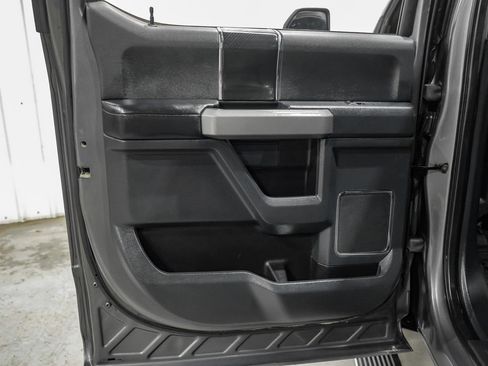 Used 2022 Ford F250 Platinum w/ FX4 Off-Road Package AWD/4WD image 47