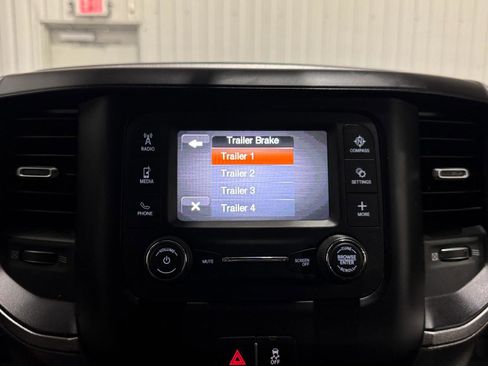 Used 2022 RAM 5500 Tradesman w/ Max Tow Package AWD/4WD image 32