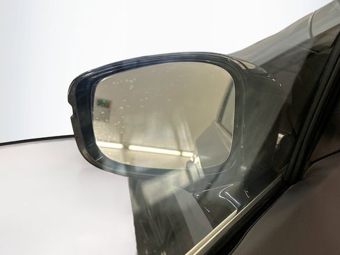 Used 2025 Honda Odyssey Sport-L image 16