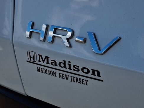 Used 2023 Honda HR-V LX image 30