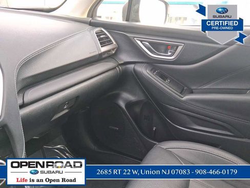 Used 2023 Subaru Forester Touring image 18