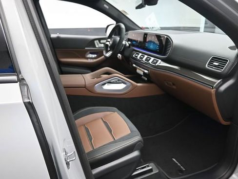 New 2026 Mercedes-Benz GLE 63 AMG S image 30