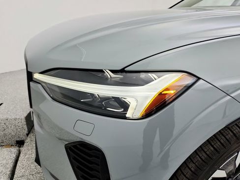 New 2026 Volvo XC60 B5 Ultra w/ Protection Package Premier image 30