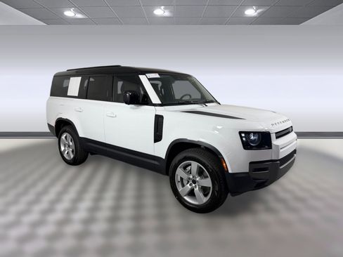 Used 2026 Land Rover Defender 130 S AWD/4WD image 7