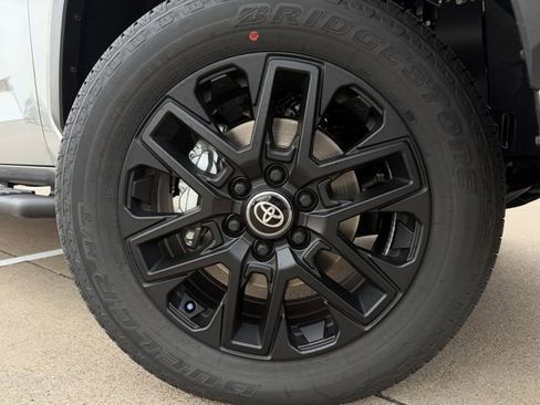 New 2026 Toyota Tundra SR5 image 10