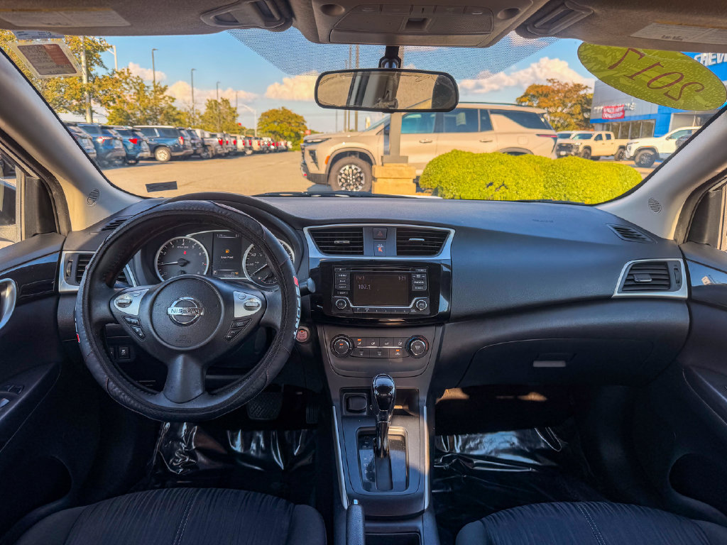 Used 2017 Nissan Sentra SV w/ Style Package FWD image 20