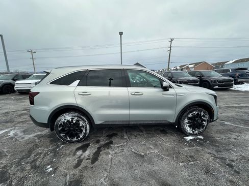 New 2026 Kia Sorento EX image 4