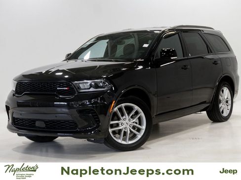 Used 2025 Dodge Durango GT image 1