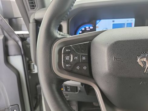Used 2024 Ford Bronco Black Diamond AWD/4WD image 21