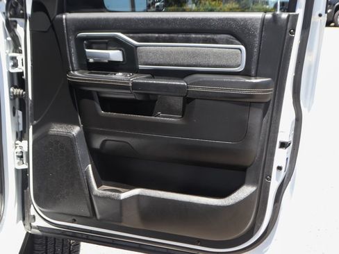 Used 2019 RAM 2500 Big Horn AWD/4WD image 37