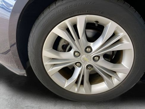 Used 2014 Chevrolet Impala LT FWD image 17