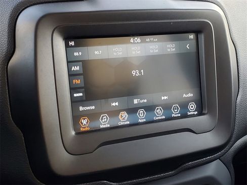 Used 2020 Jeep Renegade Limited w/ Safety and Security Group image 19