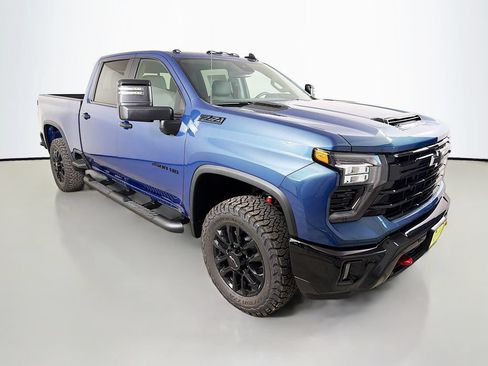 New 2026 Chevrolet Silverado 2500 LT w/ Trail Boss Package AWD/4WD image 3