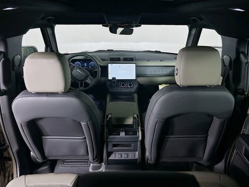 New 2026 Land Rover Defender 110 S image 23