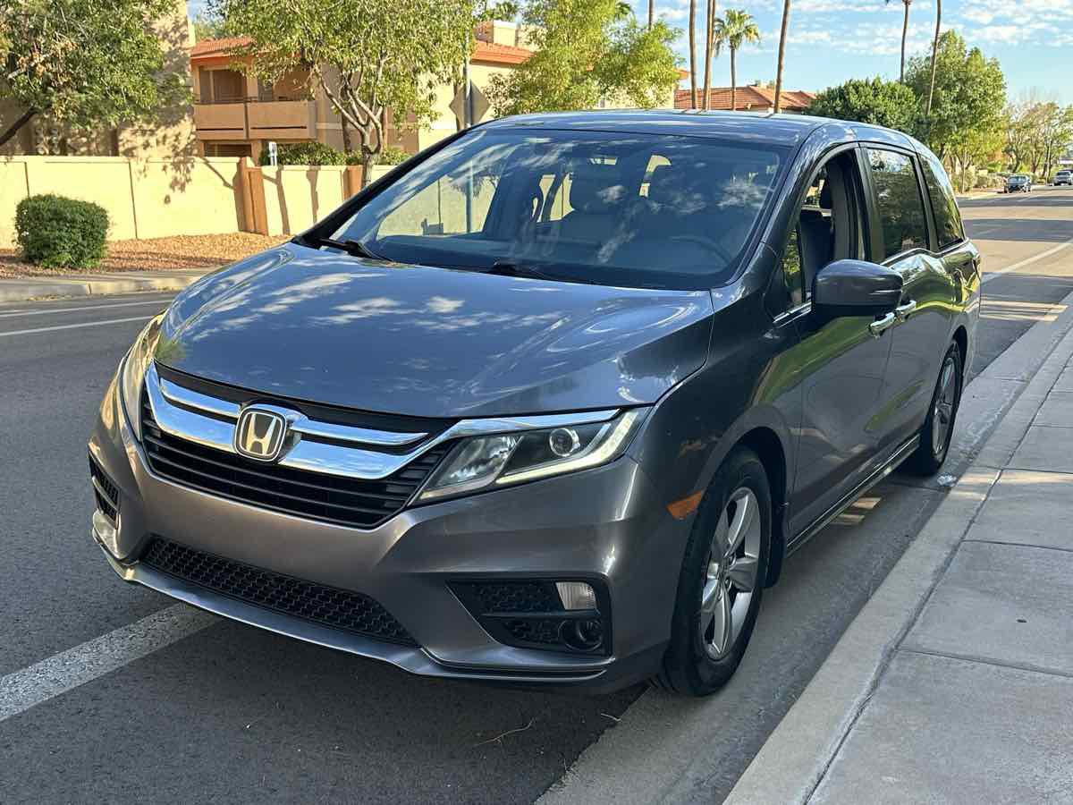 Used 2019 Honda Odyssey EX image 4