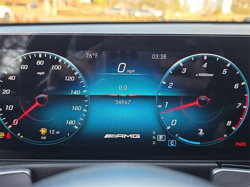 Used 2022 Mercedes-Benz GLB 35 AMG 4MATIC image 22