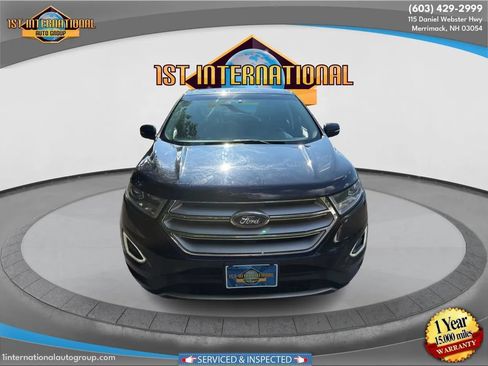 Used 2017 Ford Edge Titanium w/ Technology Package AWD/4WD image 3