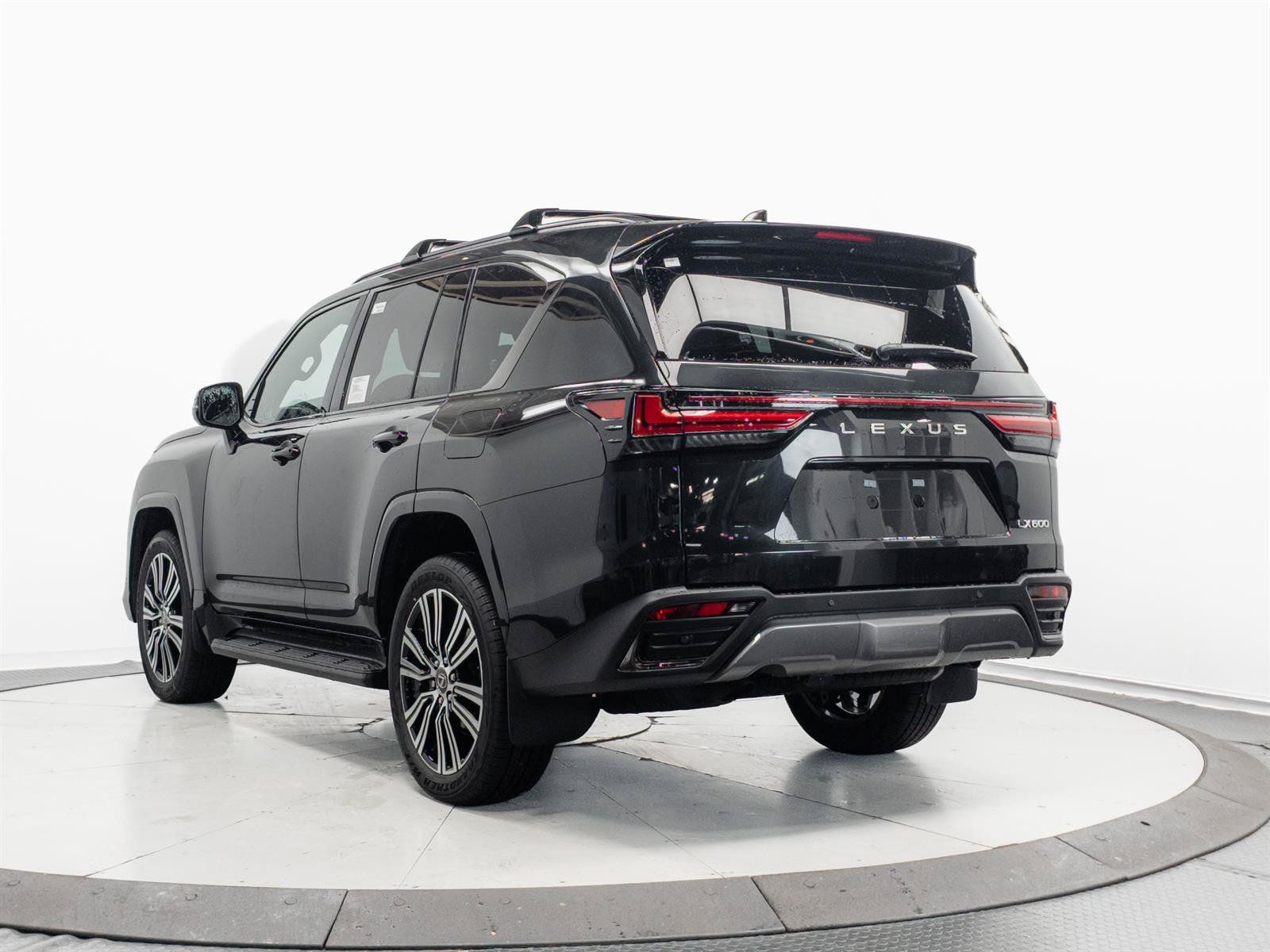New 2026 Lexus LX 600 4WD w/ Luxury Package image 10