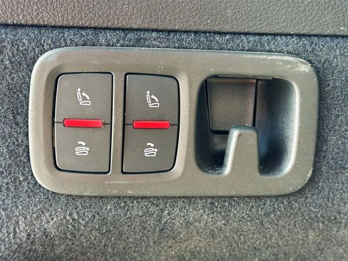 Used 2022 Audi Q7 Premium Plus w/ Premium Plus Package image 13