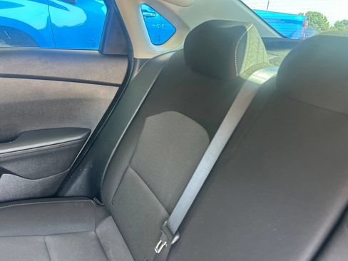 Used 2024 Kia Forte LXS FWD image 15