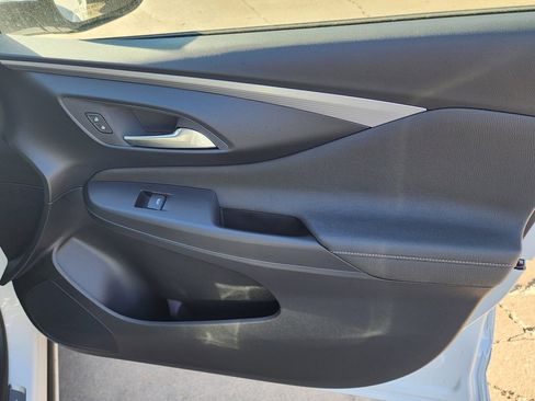 New 2026 Buick Envista Avenir image 35