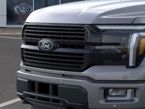 New 2025 Ford F150 Platinum w/ FX4 Off-Road Package image 17