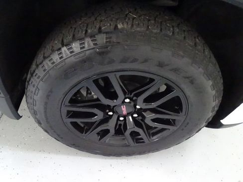 Certified 2025 GMC Sierra 1500 Elevation AWD/4WD image 31