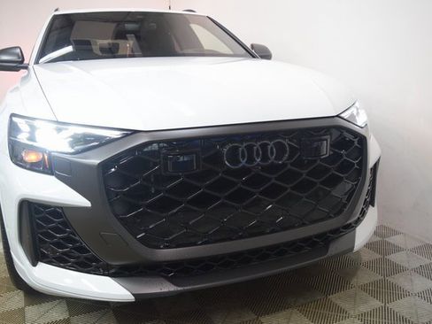 New 2026 Audi RS Q8 performance image 2