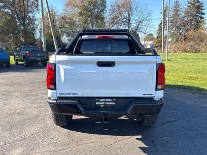 New 2026 Chevrolet Colorado ZR2 w/ Midnight Edition